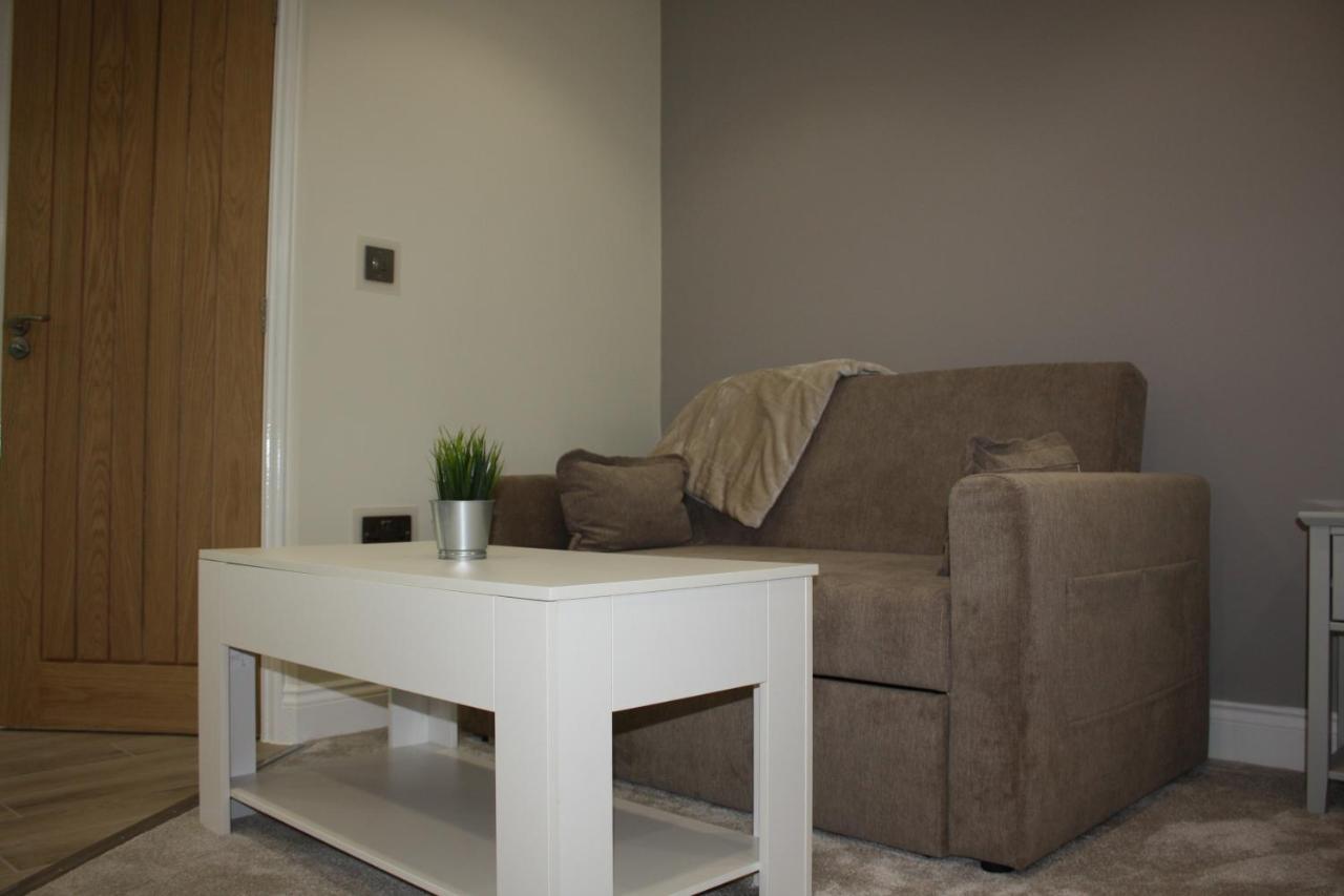 Frinton Escapes Apartment Luaran gambar